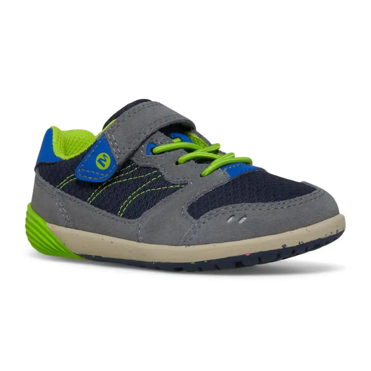 Bare Steps® A83 Sneaker